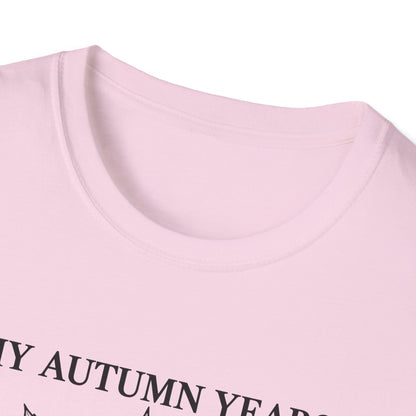 Close-up of the light pink t-shirt collar and the top of the print