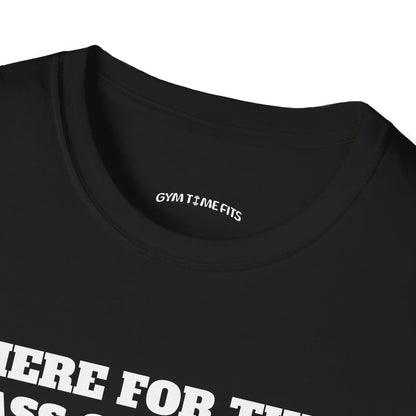 Close-up of the black t-shirt collar with the Gym Time Fits neck label