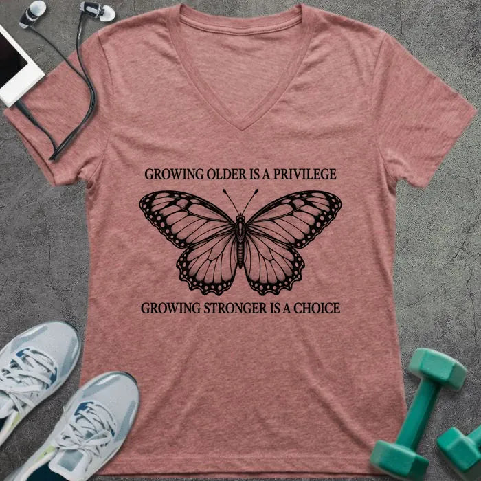 T-Shirt Heather Mauve / S Growing Strong V-Neck