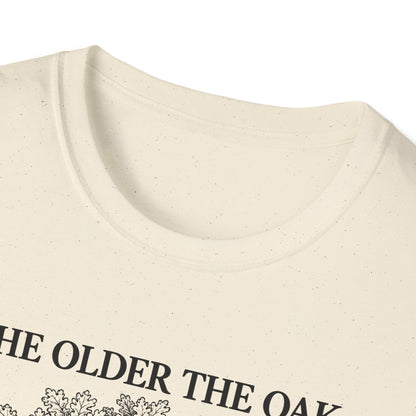 Close-up of the natural t-shirt collar and the top of the print
