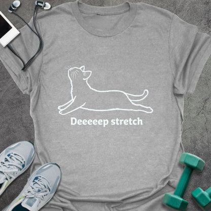 Sport grey t-shirt printed with "Deeeep stretch" in white, with an illustration of a cat stretching