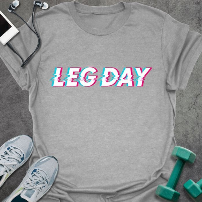 Sport grey t-shirt printed with "Leg Day" in pink and blue glitch effect